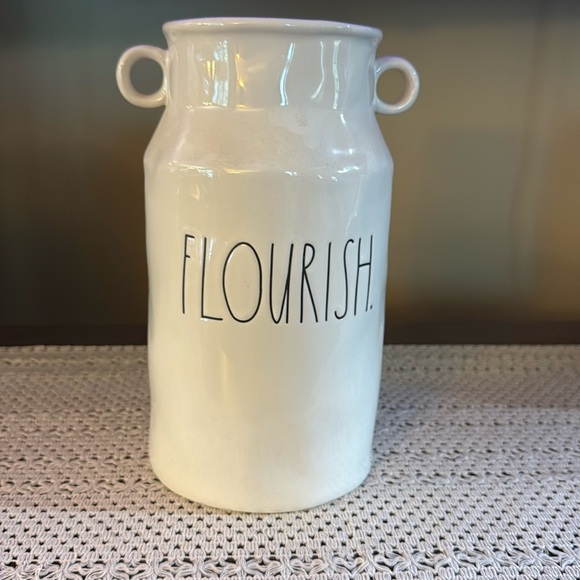 Rae Dunn FLOURISH Vase Milk Jar - Picture 1 of 3